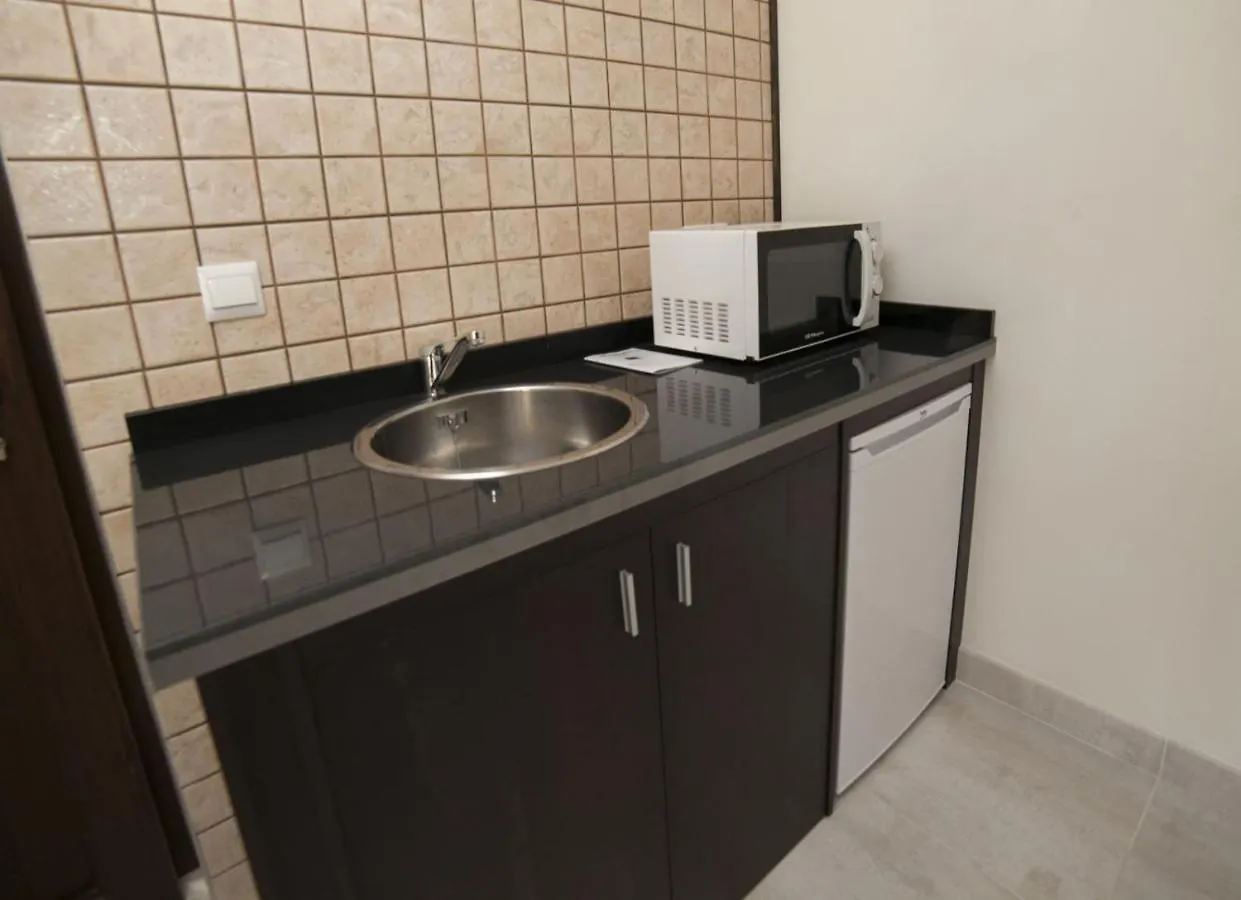 Estudio Proximo Al Mar Drch Santander 0*,  Spain